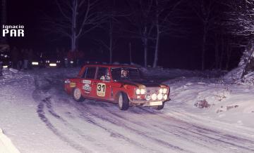 Javier Brugué – Llorenç Camprubí (Seat 1430 Especial 1800 “Réplica”). Rally Costa Brava 1976 (Foto: Ignacio Par)